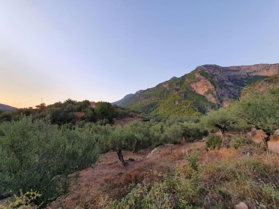 A Small Paradise In Mani With Local Hospitality Orovas Exterior photo