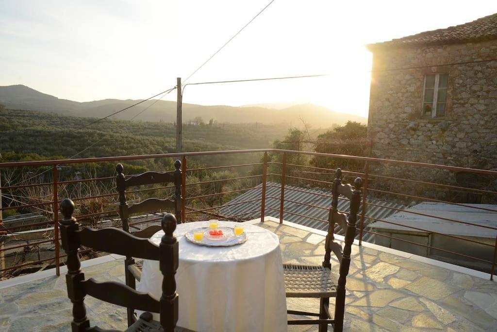 A Small Paradise In Mani With Local Hospitality Orovas Exterior photo